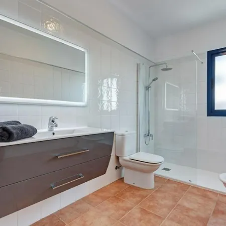 Optimist Rubicon Piscina Climatizable, Frente Al Mar Villa *