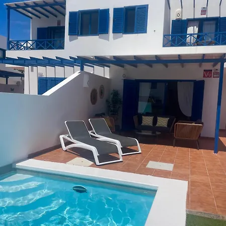 Optimist Rubicon Piscina Climatizable, Frente Al Mar Villa Playa Blanca