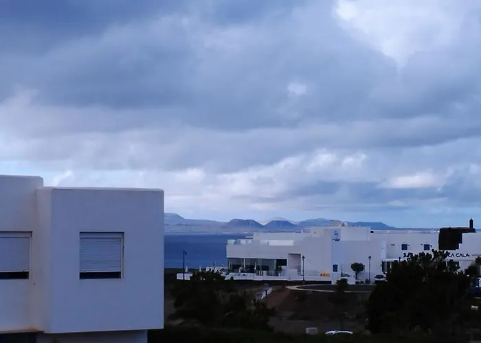 Optimist Rubicon Piscina Climatizable, Frente Al Mar Playa Blanca